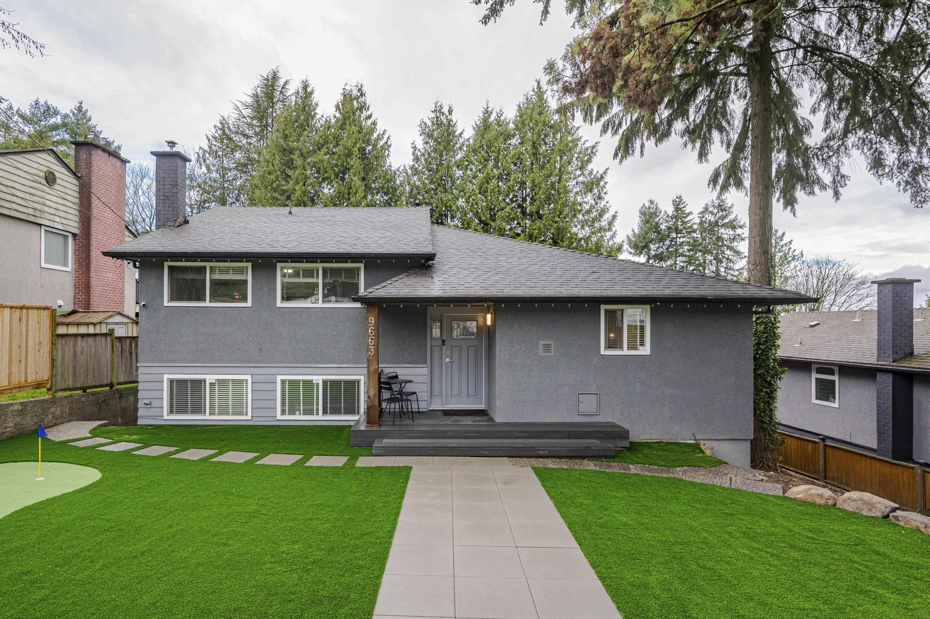 9663 Townline Diversion, Surrey, BC V3V 2T1