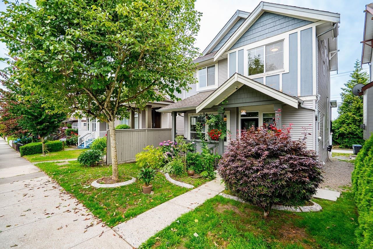 56a Avenue, Surrey, BC V3S 8X1