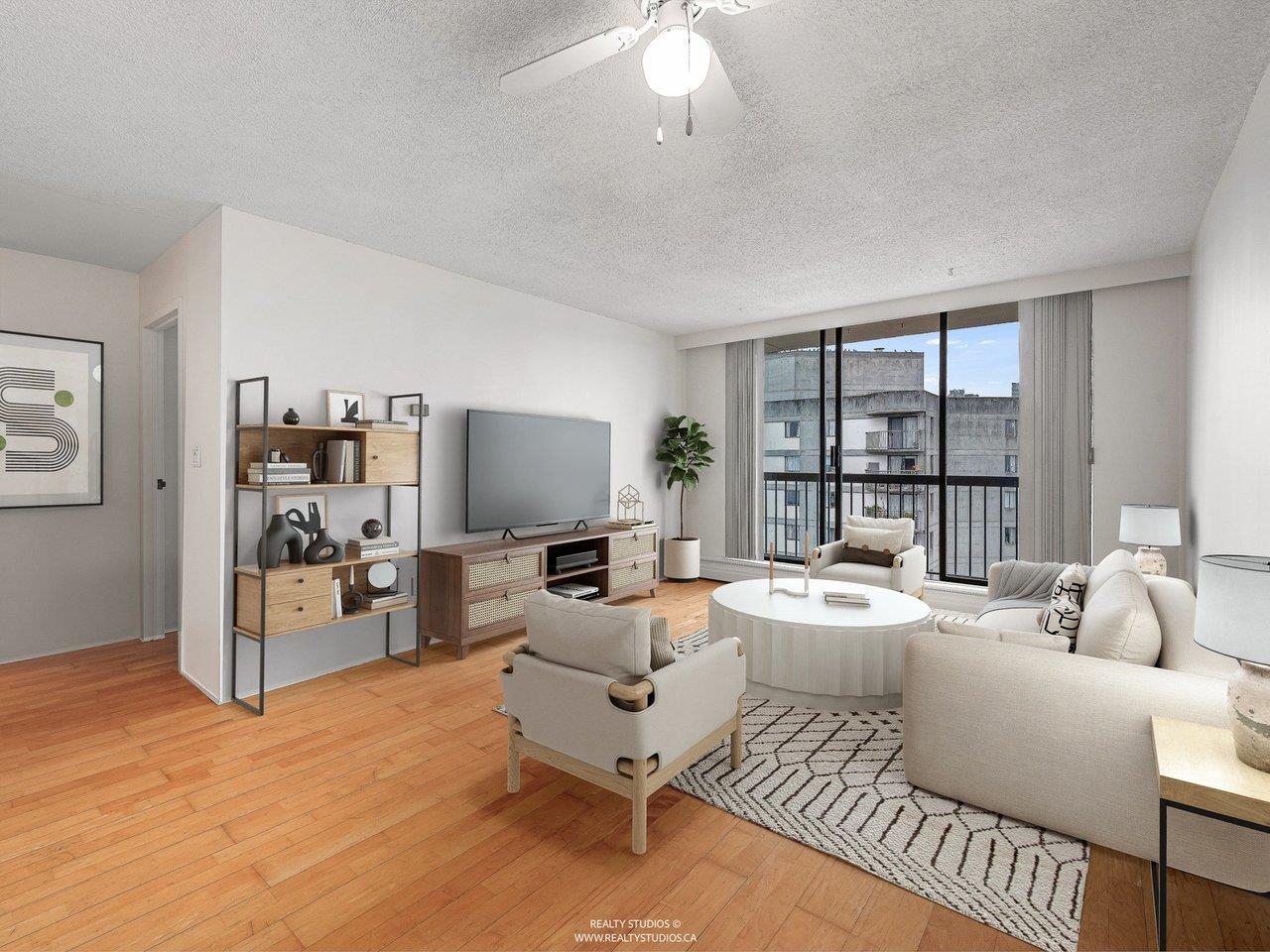 145 Saint Georges Avenue #1605, North Vancouver, BC V7L 3G8