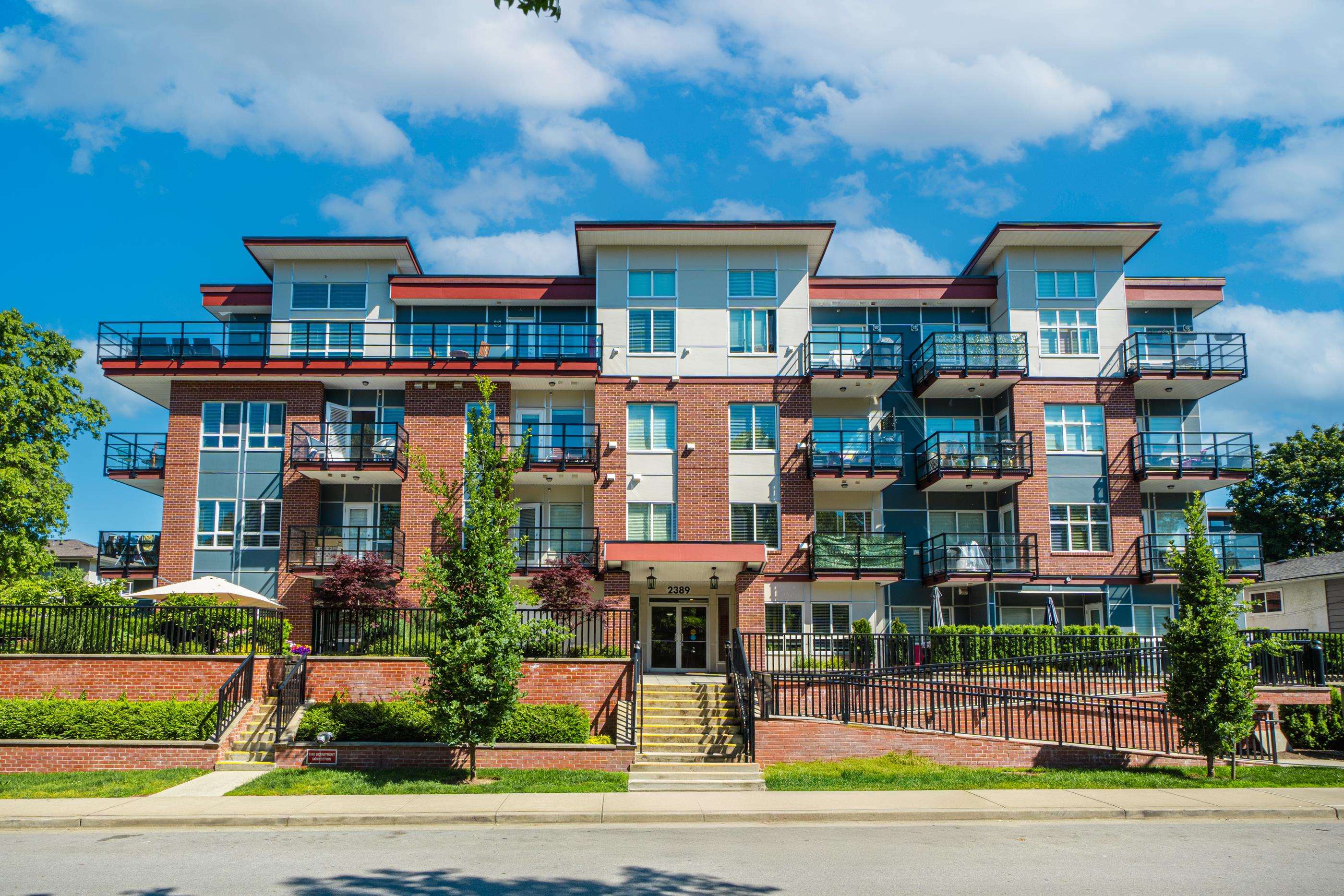 2389 Hawthorne Ave #404, Port Coquitlam, BC V3C 0T2