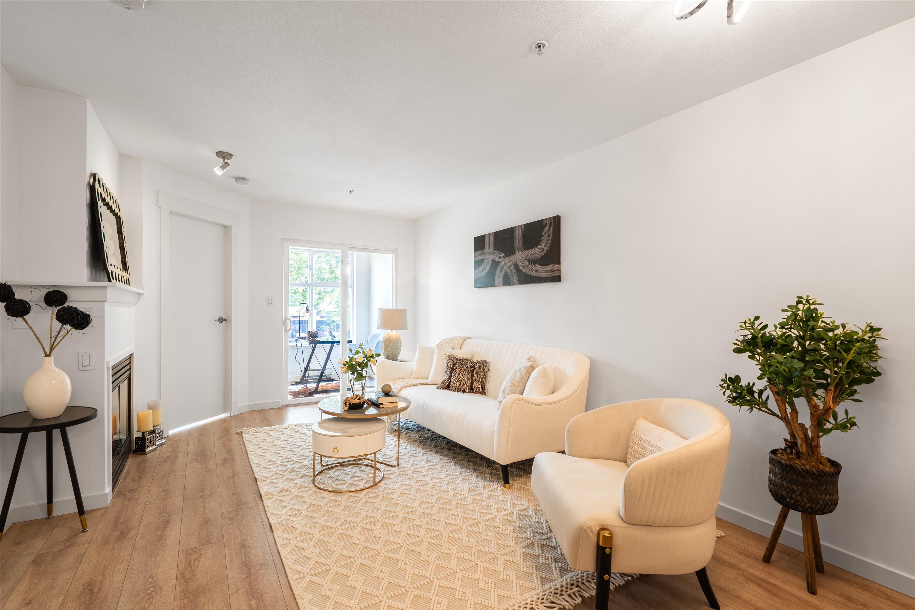 1503 West 65th Avenue #209, Vancouver, BC V6P 6Y8