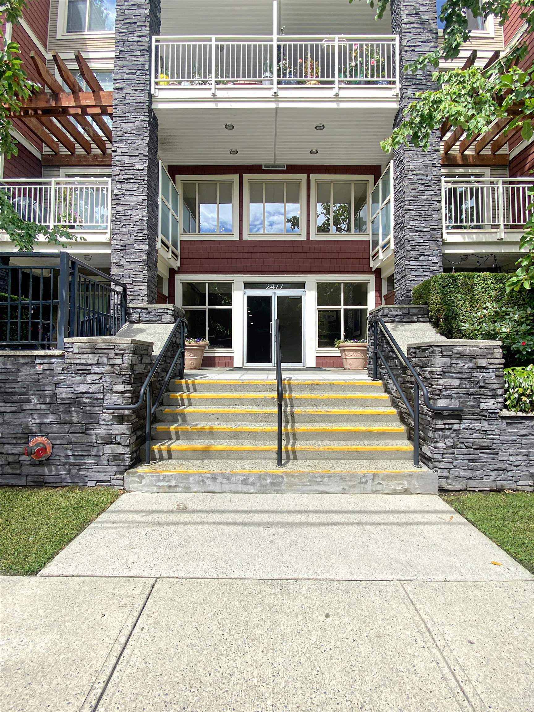 2477 Kelly Avenue #102, Port Coquitlam, BC V3C 0B3