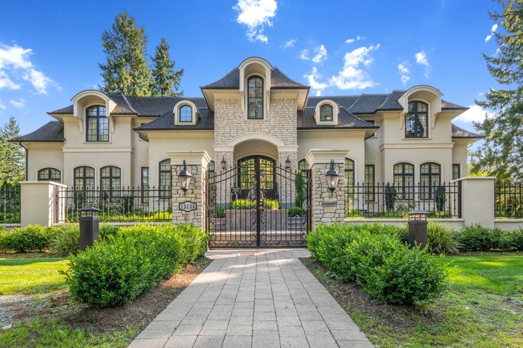 24 Avenue, Surrey, BC V4A 2G1