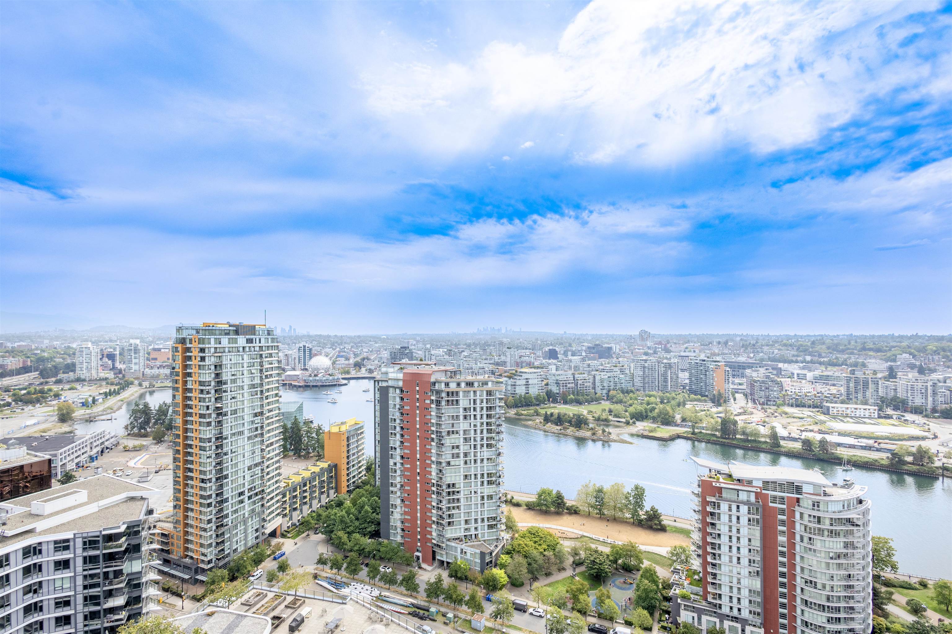 89 Nelson Street #2915, Vancouver, BC V6Z 0E7