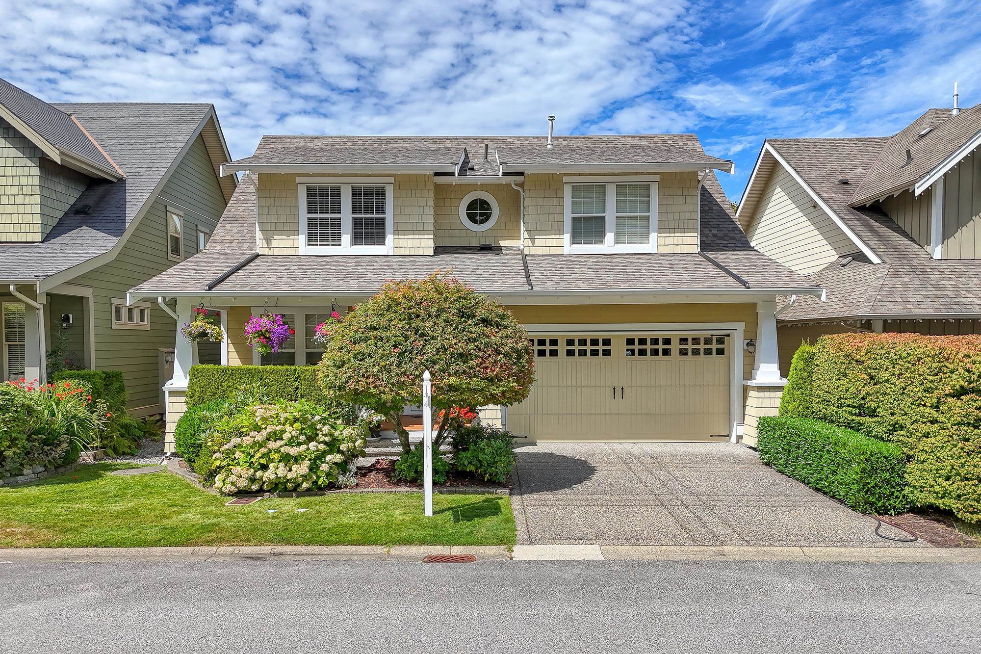 36a Avenue, Surrey, BC V4P 0C2