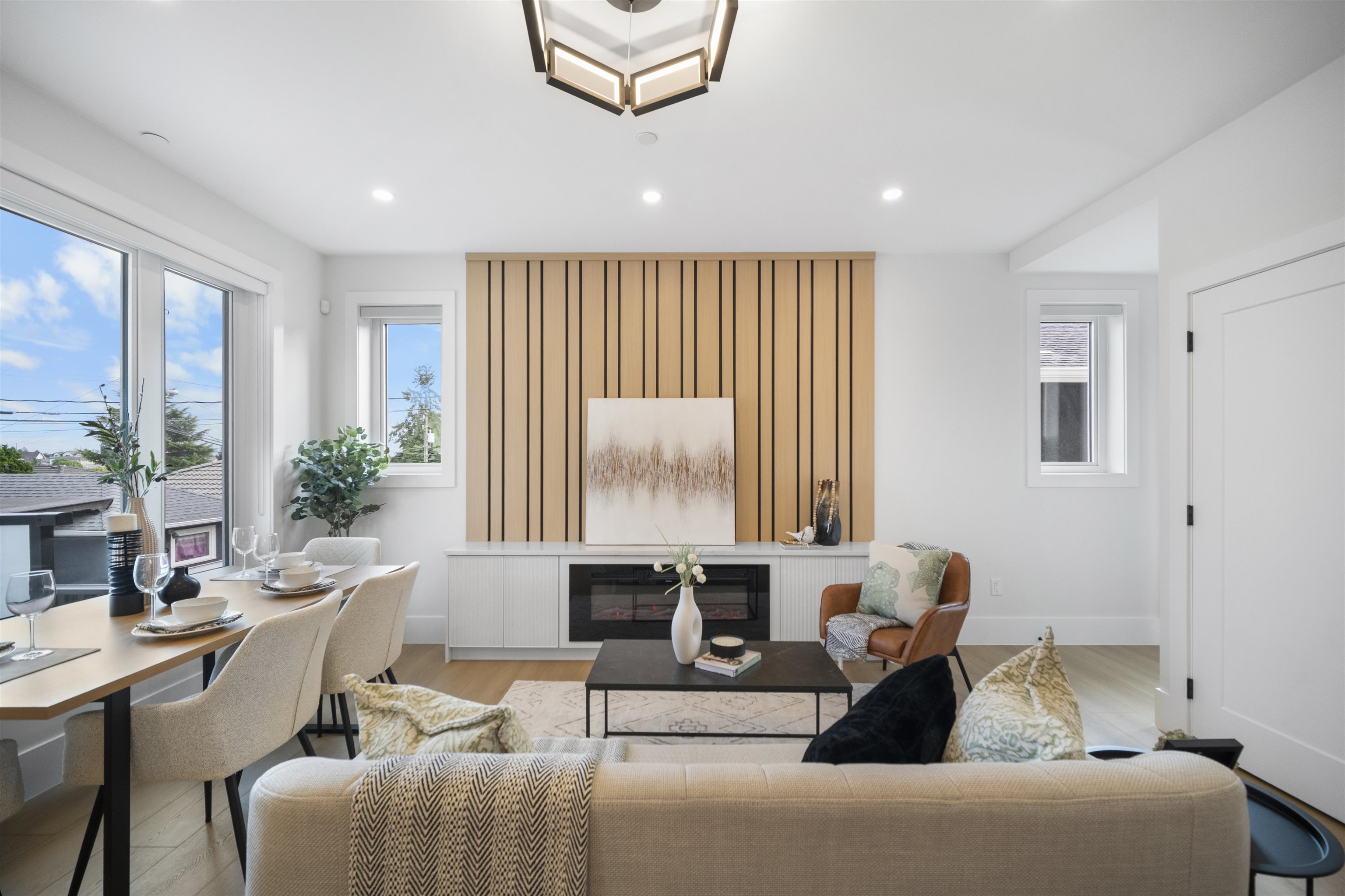 5380 Culloden Street #2, Vancouver, BC V5W 3R6