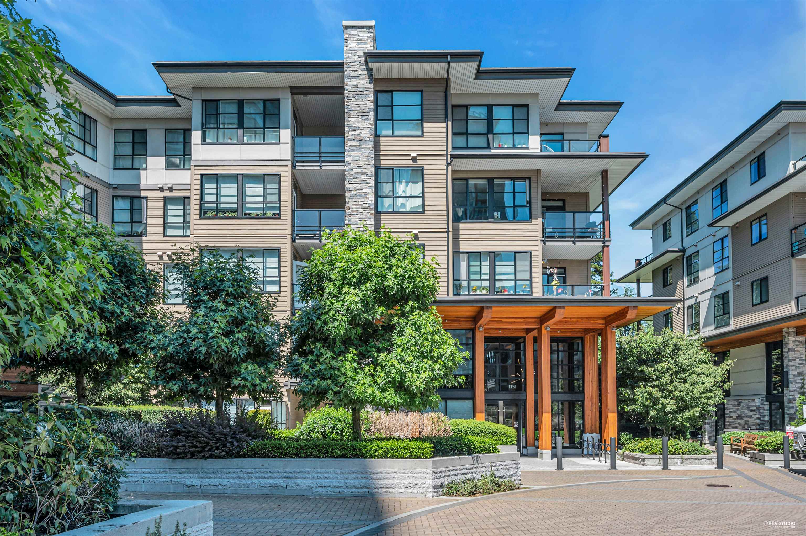 1151 Windsor Mews #511, Coquitlam, BC V3B 0M9