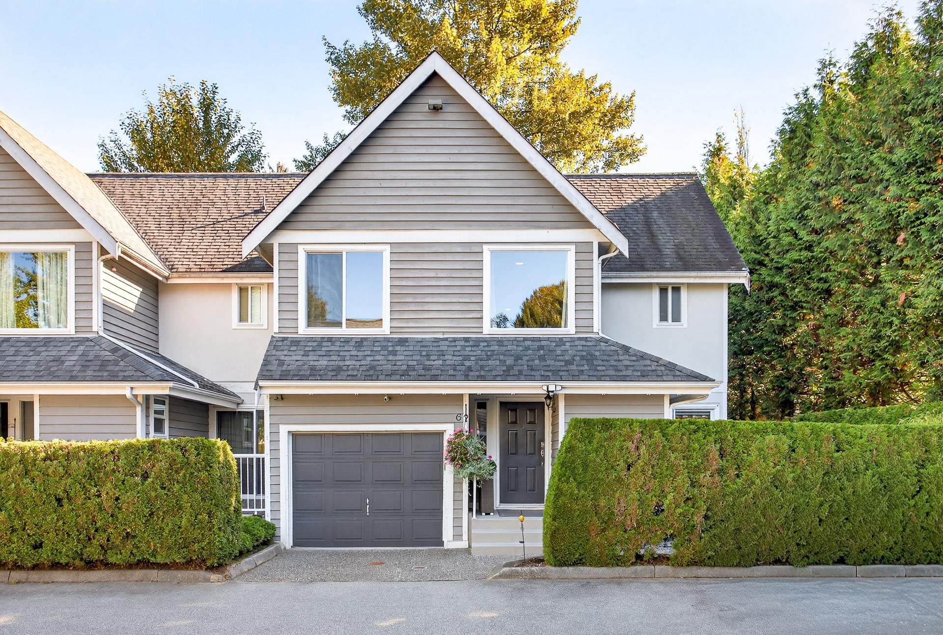 1135 Lansdowne Drive #6, Coquitlam, BC V3B 7K6
