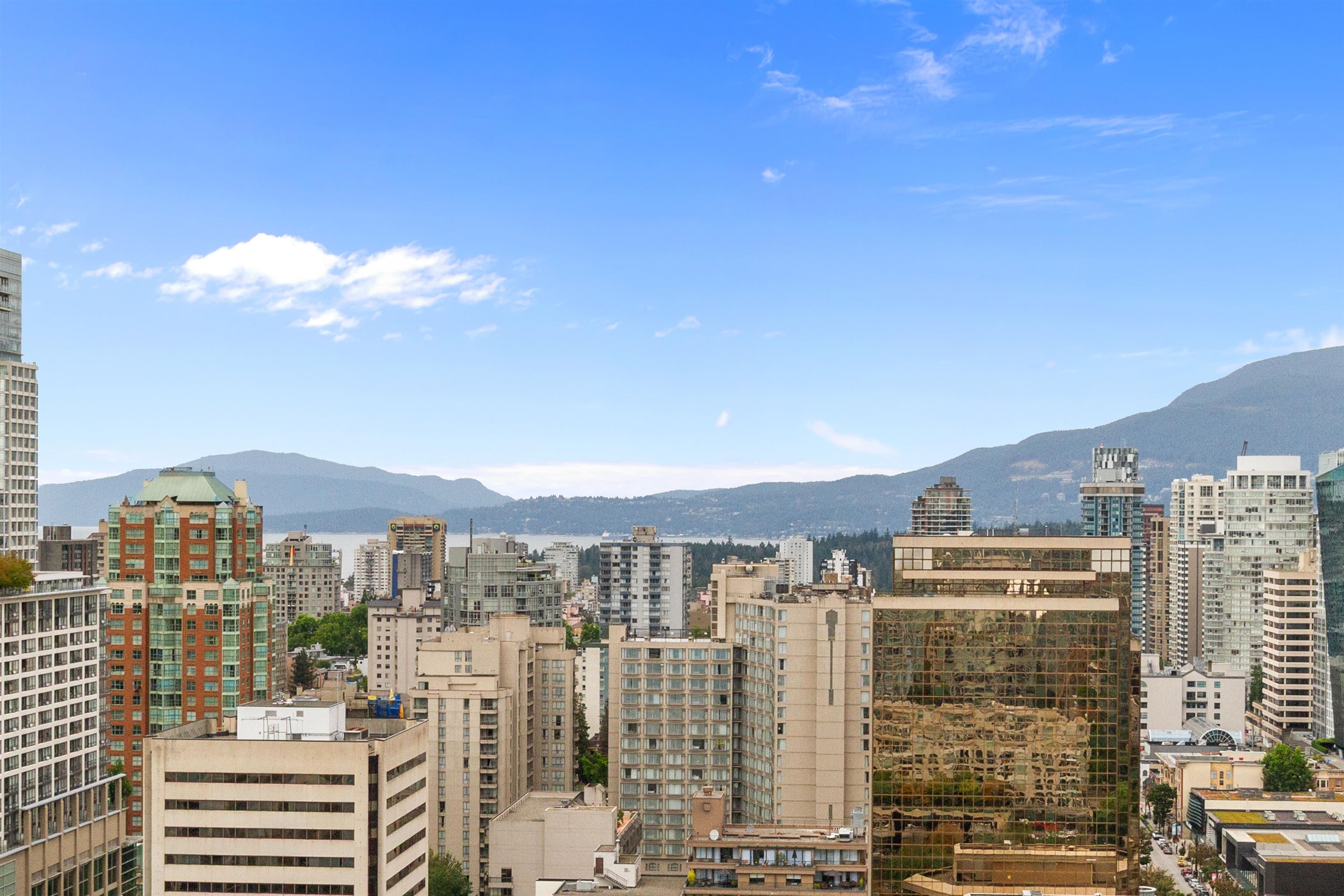 3408-833 Seymour Street #2811, Vancouver, BC V6B 0G4