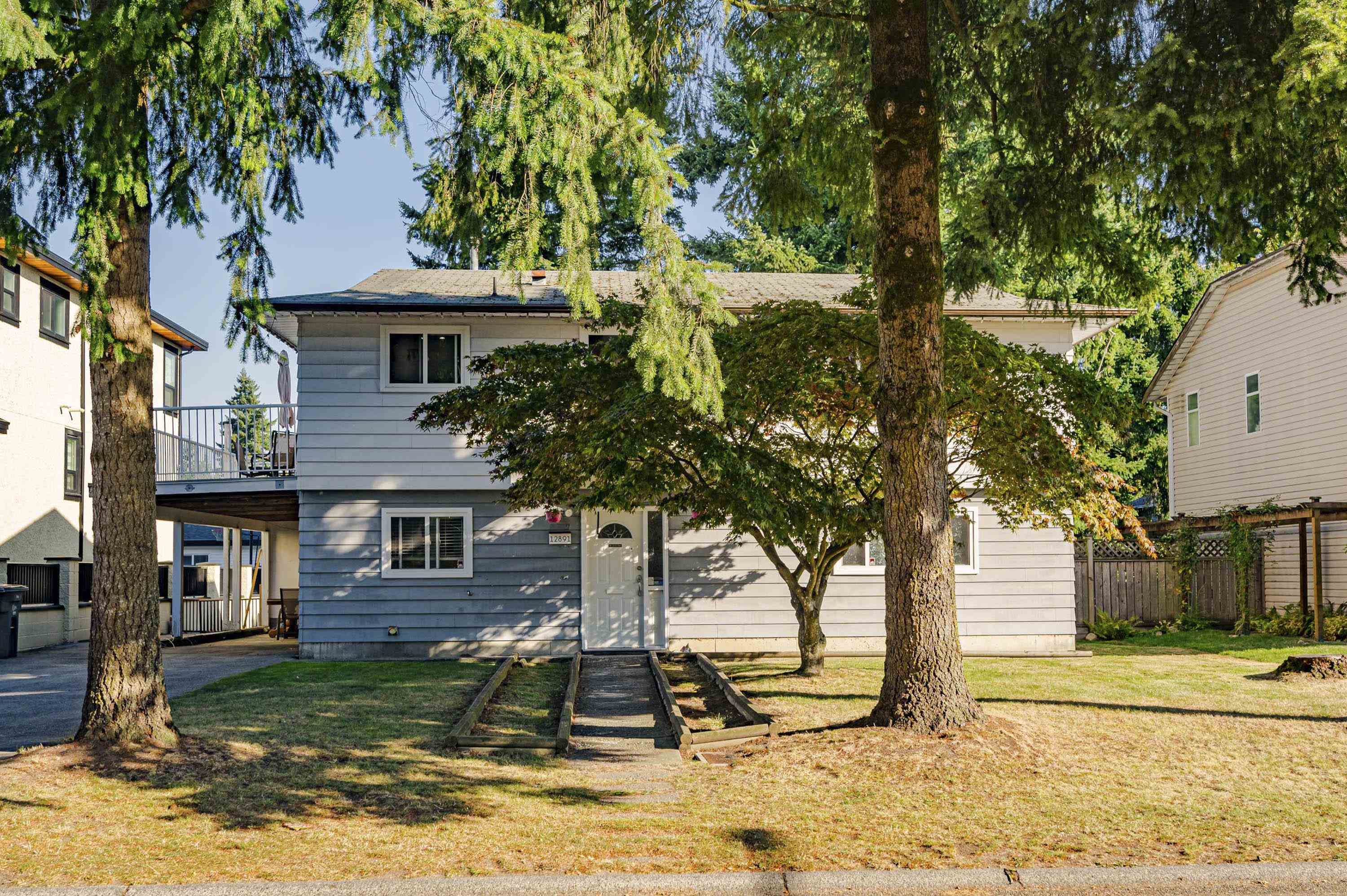 69 Avenue, Surrey, BC V3W 6W3
