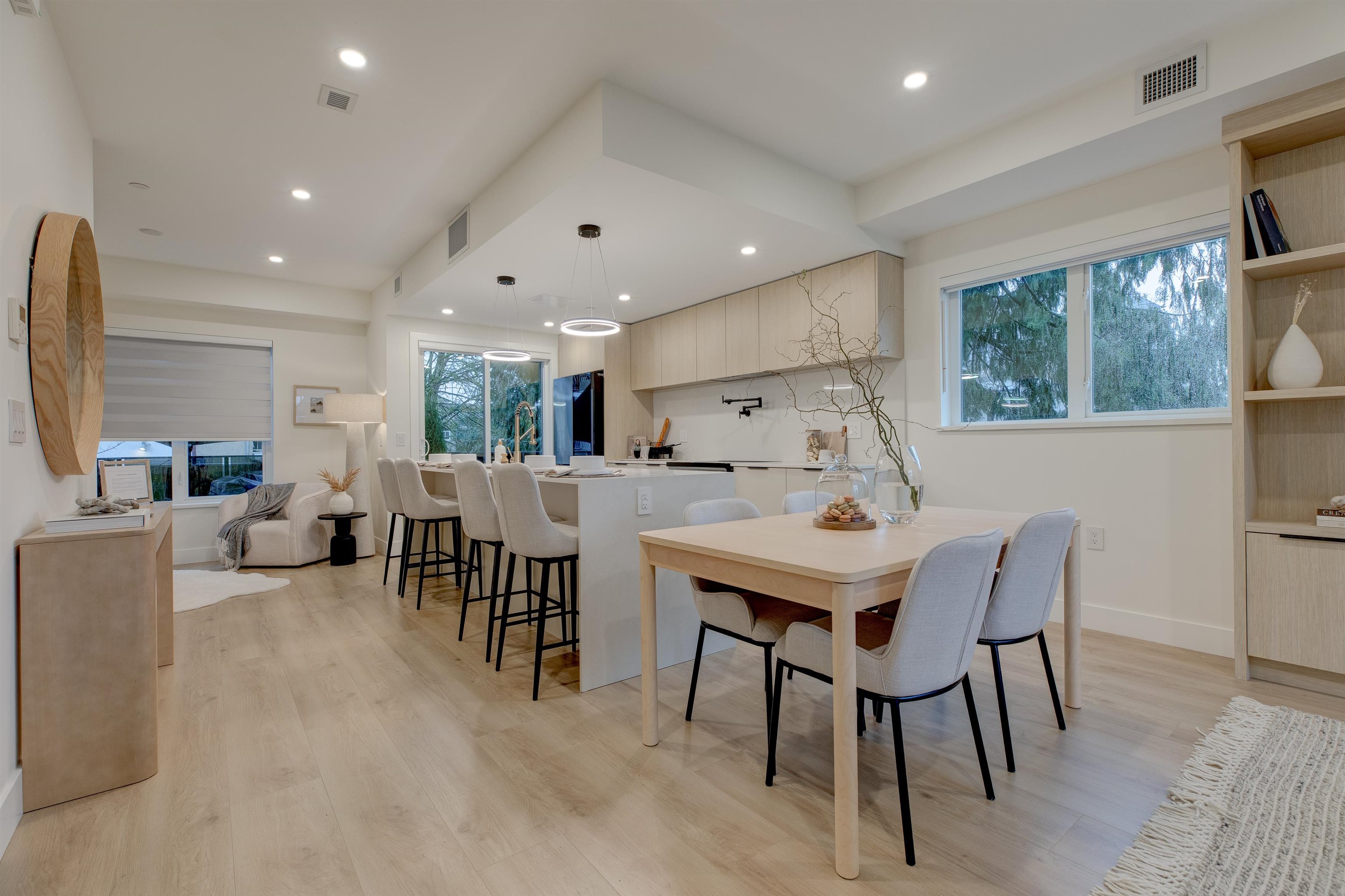 339 Keary Street #3, New Westminster, BC V3L 3L2