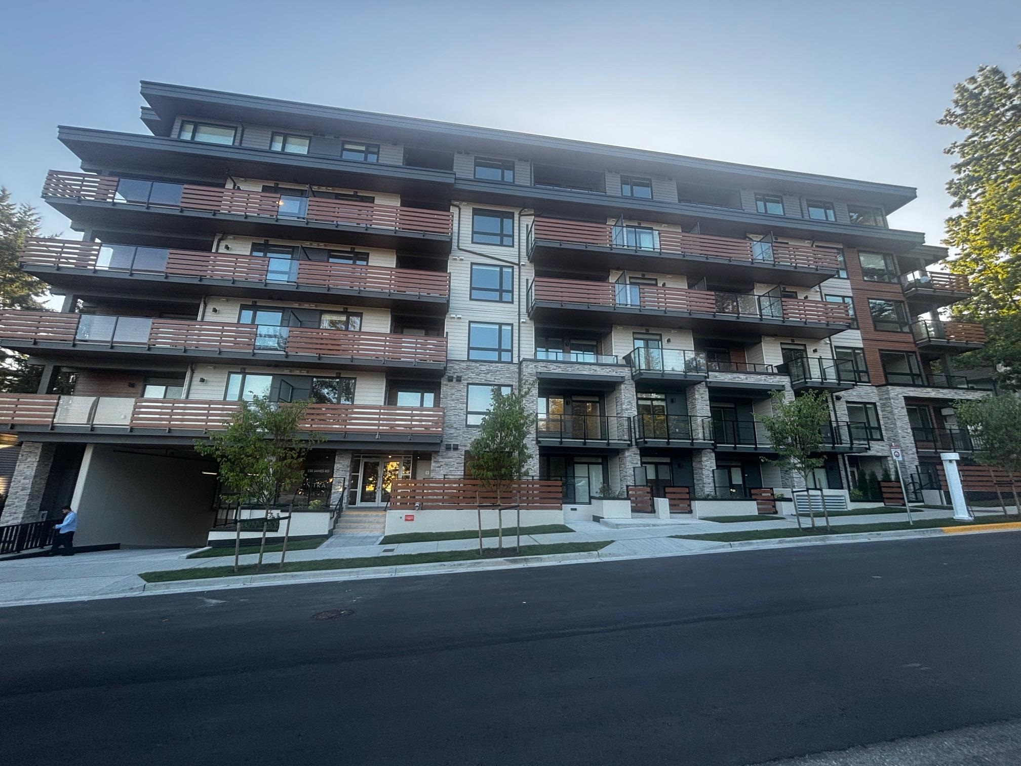 150 James Rd #410, Port Moody, BC V3H 0N7
