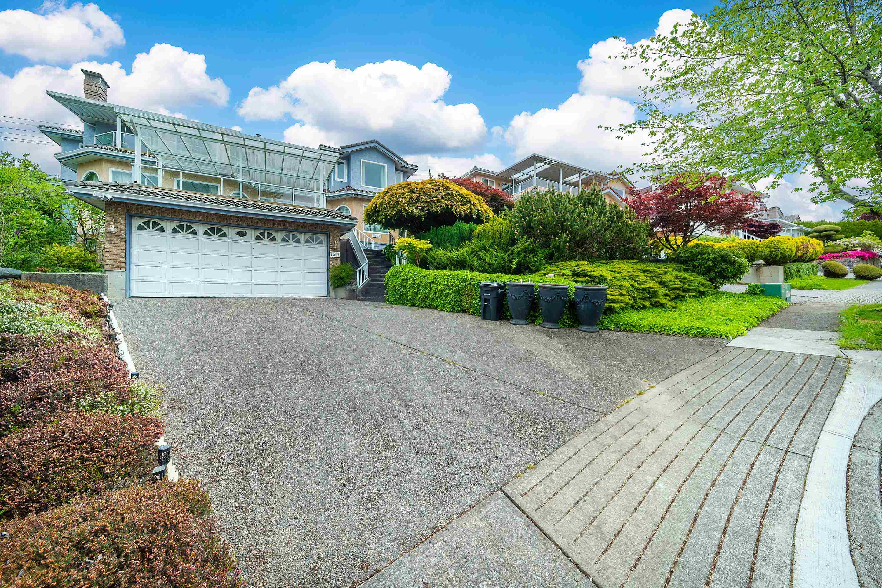7517 Kilrea Place, Burnaby, BC V5A 4T5