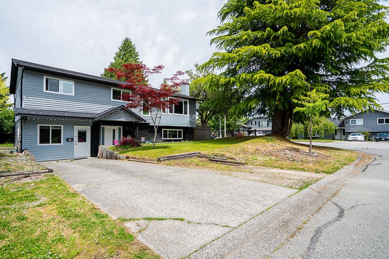 65a Avenue, Surrey, BC V3W 7H6