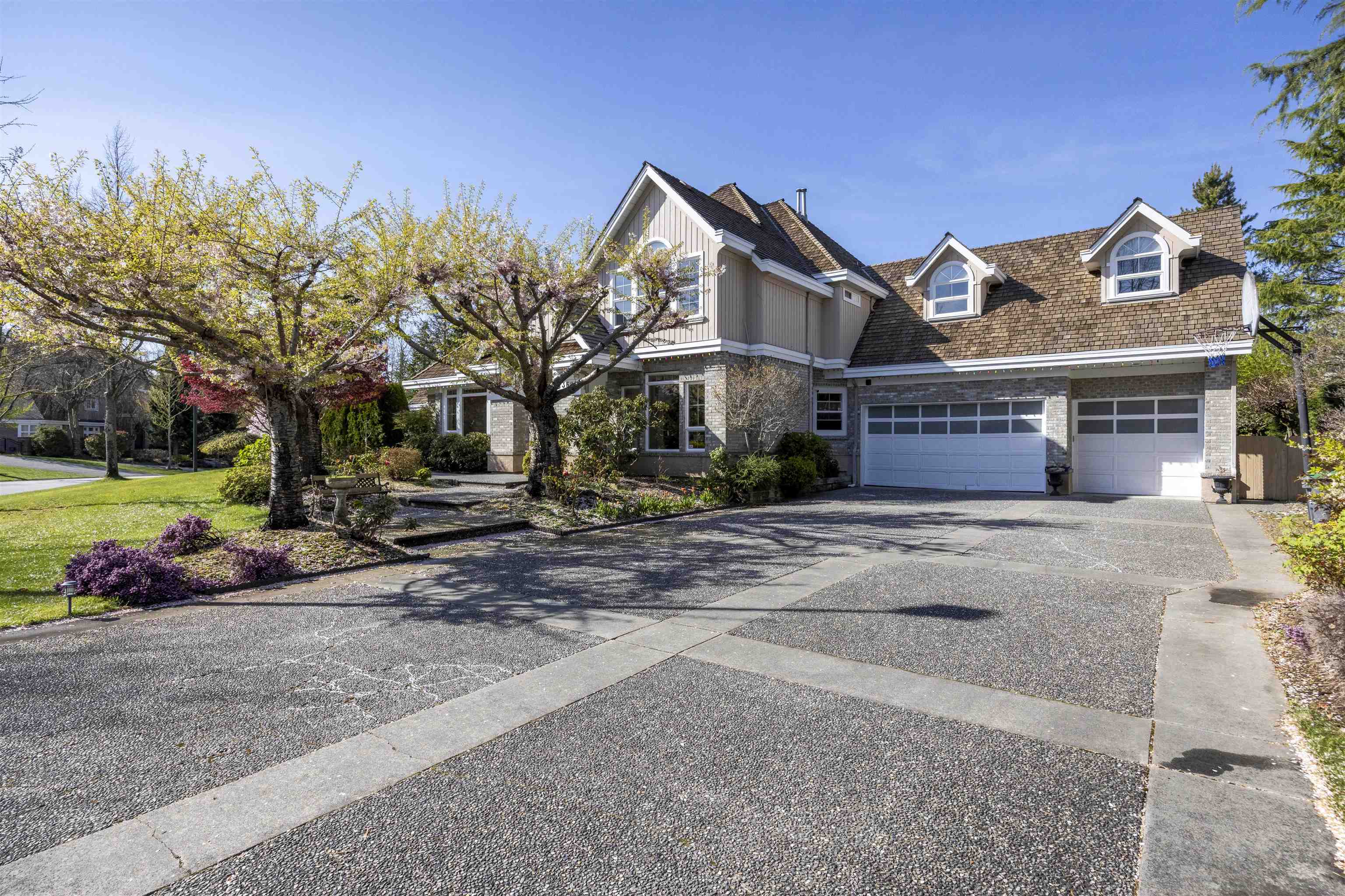 21 Avenue, Surrey, BC V4A 9V6