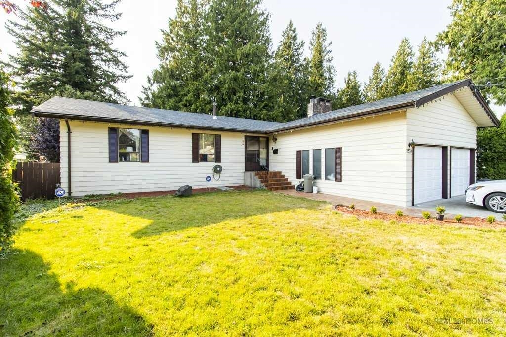 2355 Grant Street, Abbotsford, BC V2T 2M8