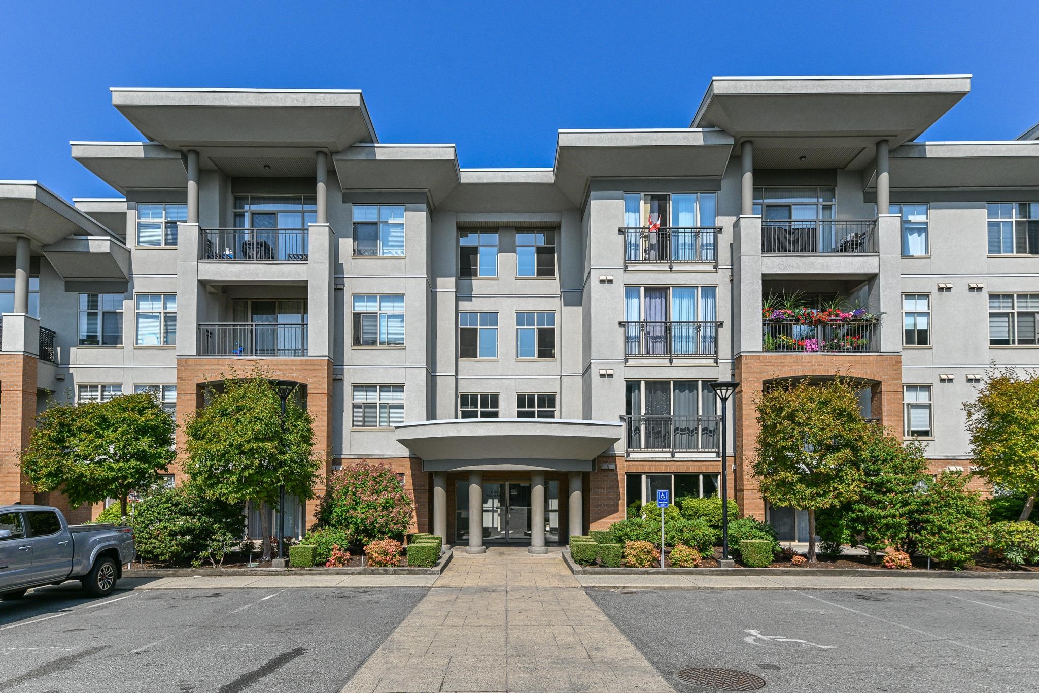 33546 Holland Avenue #116, Abbotsford, BC V2S 0C1