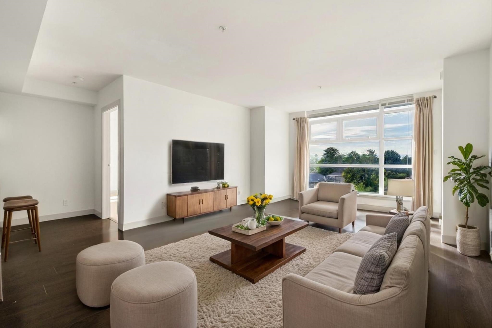 10020 Dunoon Drive #407, Richmond, BC V7A 0A7