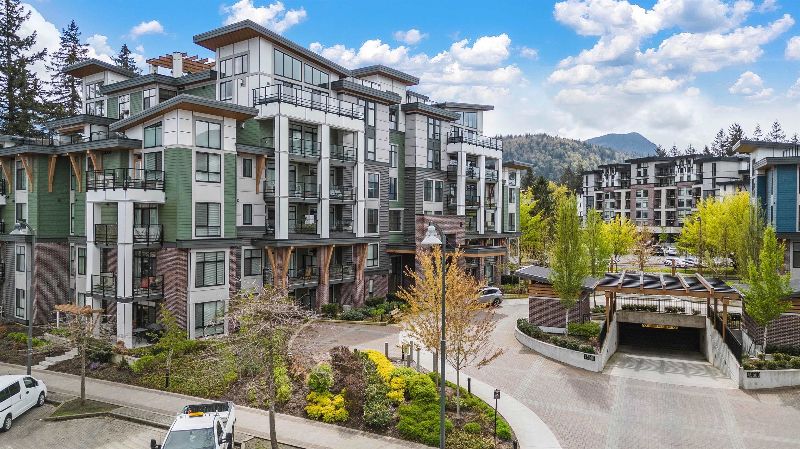 45510 Market Way #403, Chilliwack, BC V2R 6E1