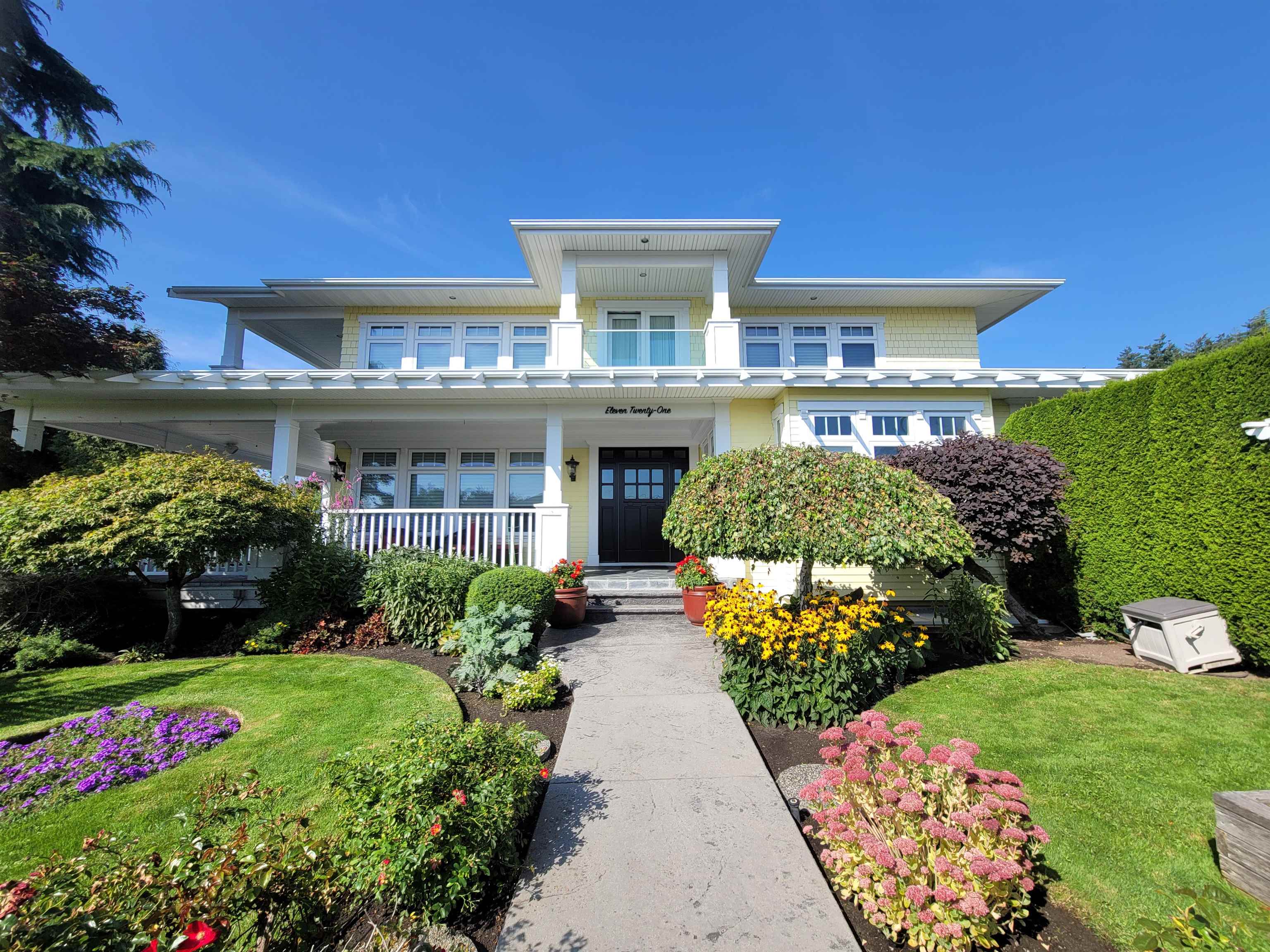 1121 Cypress Street, White Rock, BC V4B 4H5