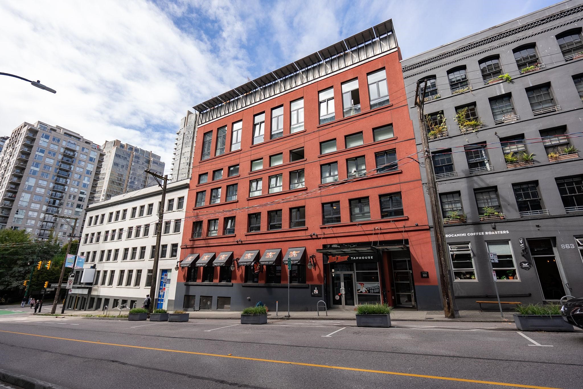 869 Beatty Street #201, Vancouver, BC V6B 2M6