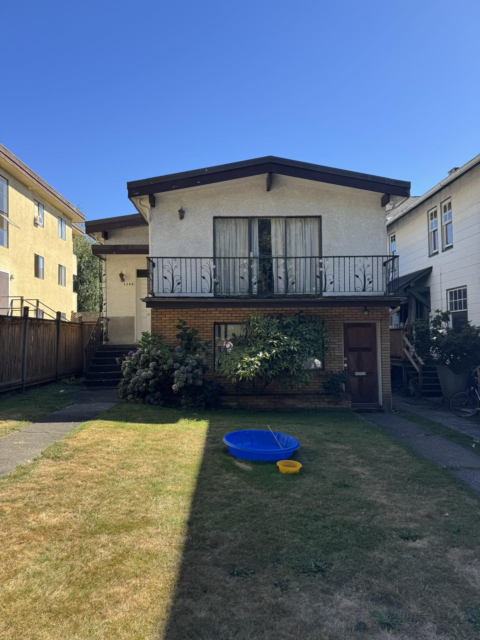 1346 East 2nd Avenue, Vancouver, BC V5N 1C5