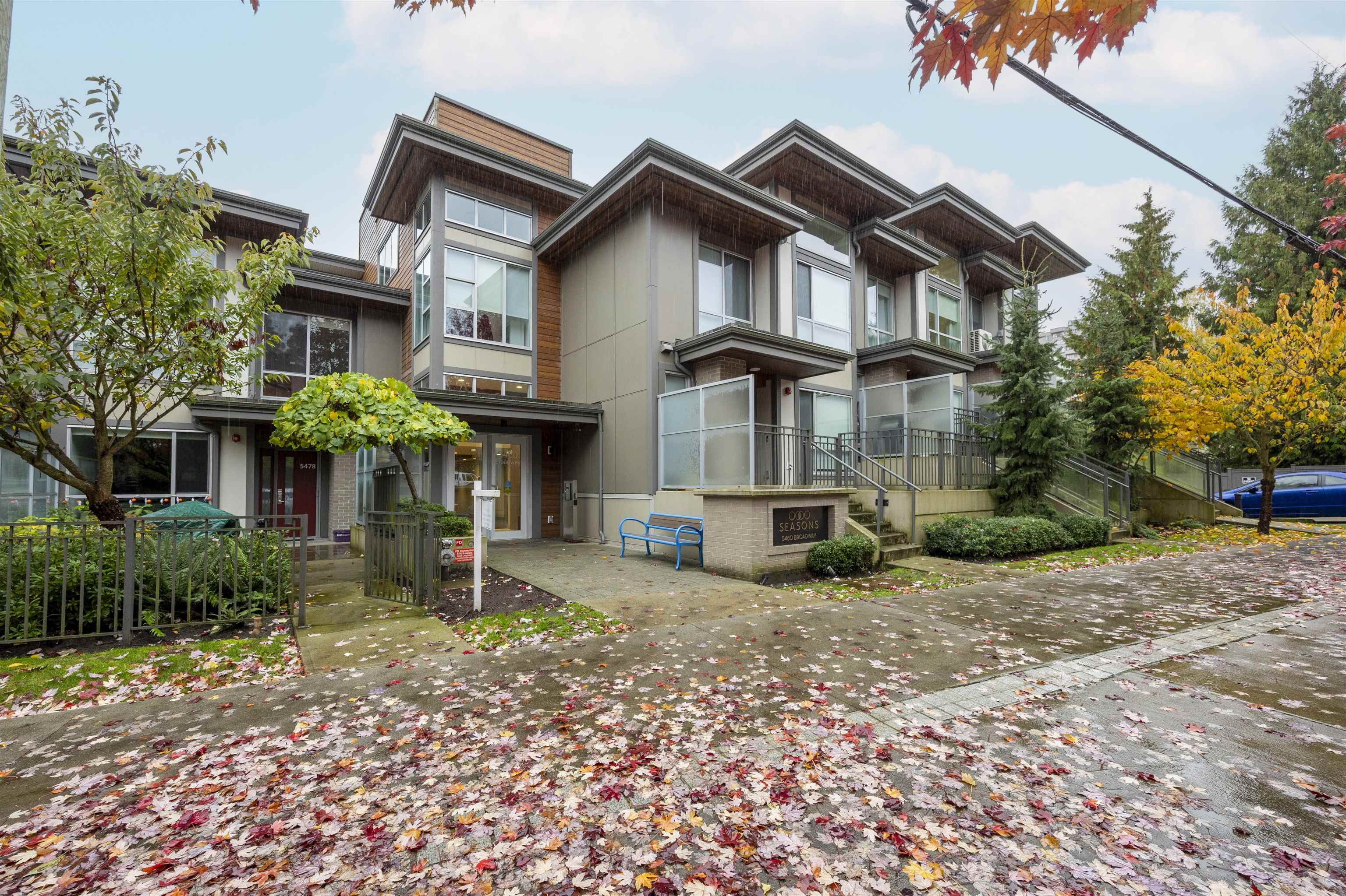 5460 Broadway #313, Burnaby, BC V5B 0B4