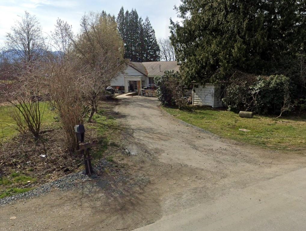47714 Yale Road, Chilliwack, BC V2P 7N2