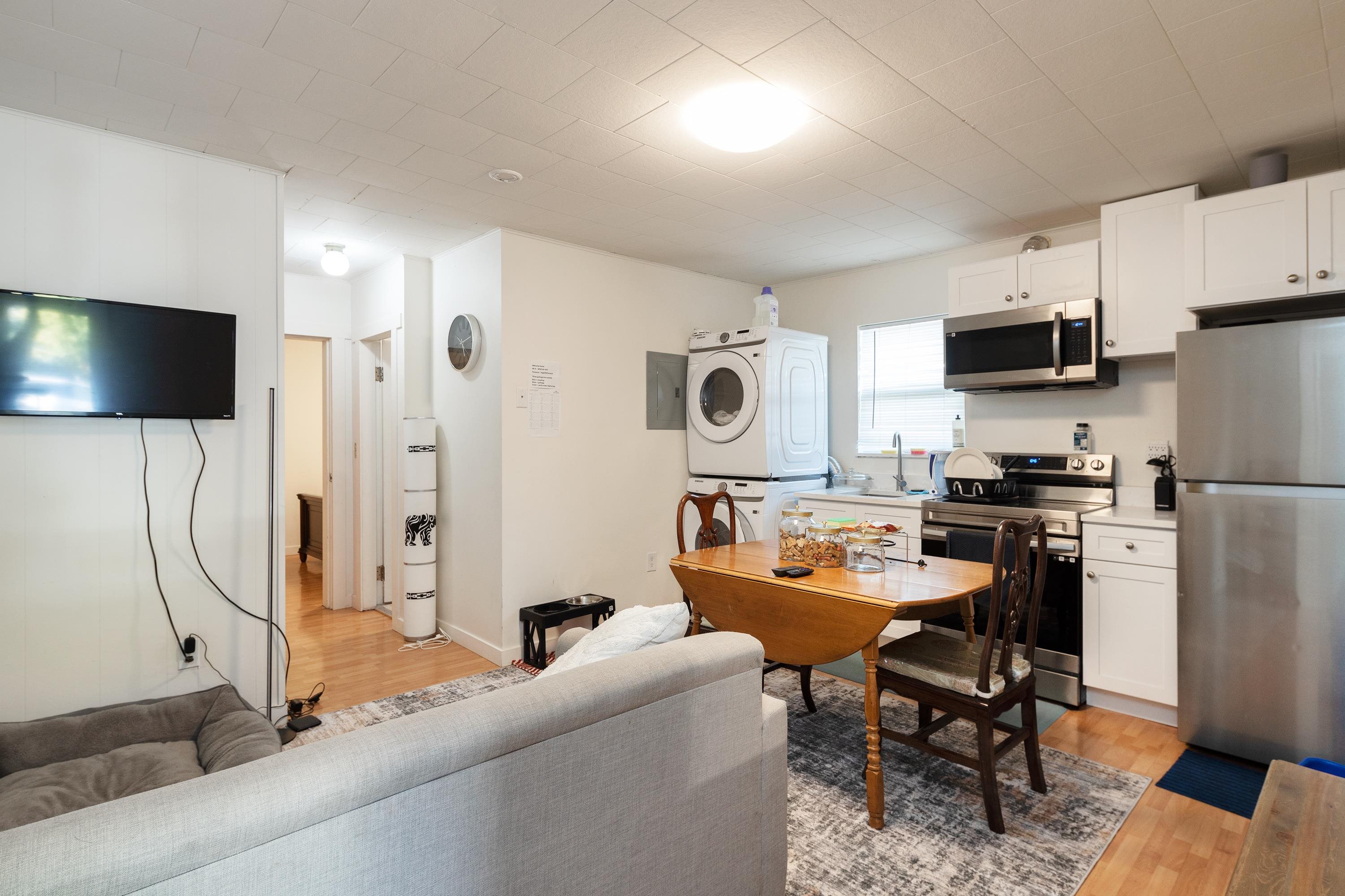 38047 Fourth Avenue, Squamish, BC V8B 0A9