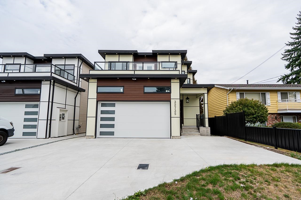 32735 Marshall Road, Abbotsford, BC V2S 1J6