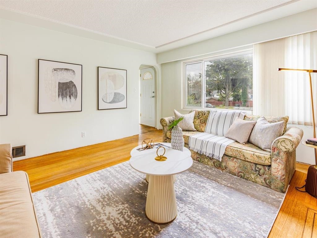 3687 East 26th Avenue, Vancouver, BC V5R 1M6