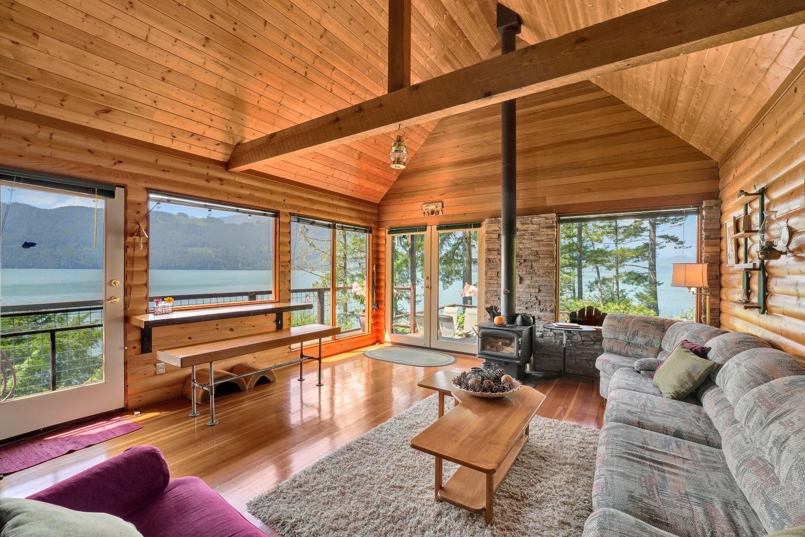 408 Echo Avenue, Harrison Hot Springs, BC V0M 1K0