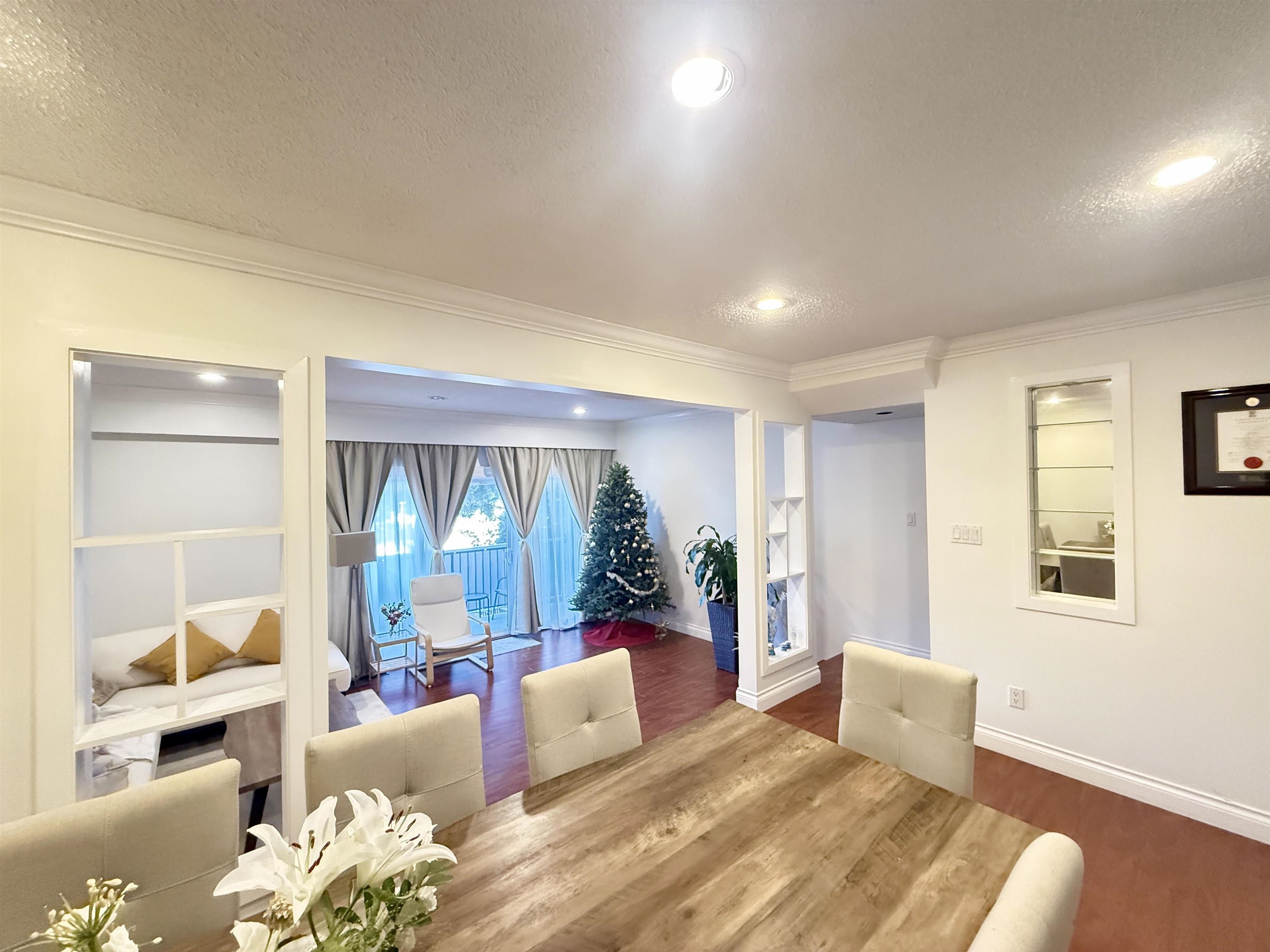 6722 Kneale Place, Burnaby, BC V5B 2Z2