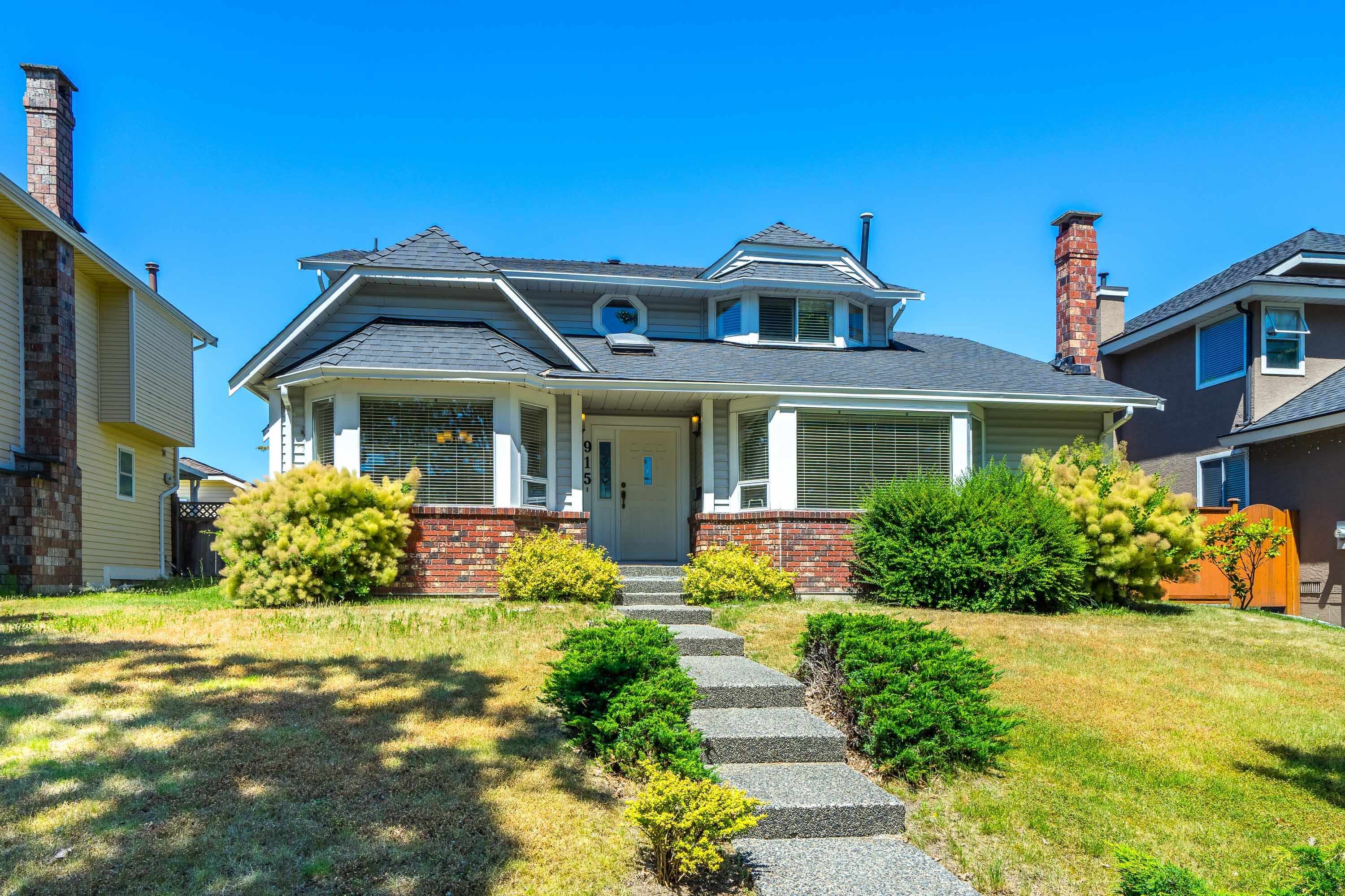 915 Citadel Drive, Port Coquitlam, BC V3C 5J2
