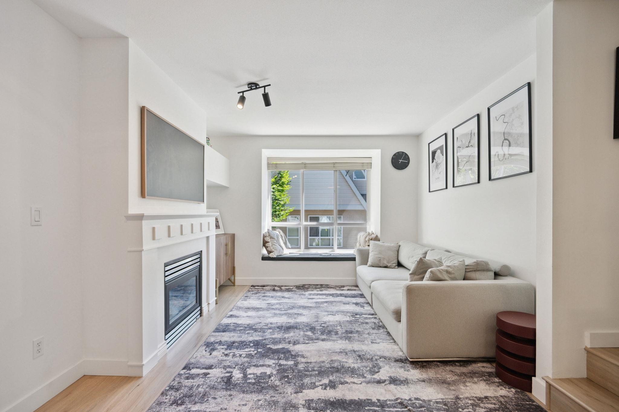 6689 Prenter Street, Burnaby, BC V5E 1B1