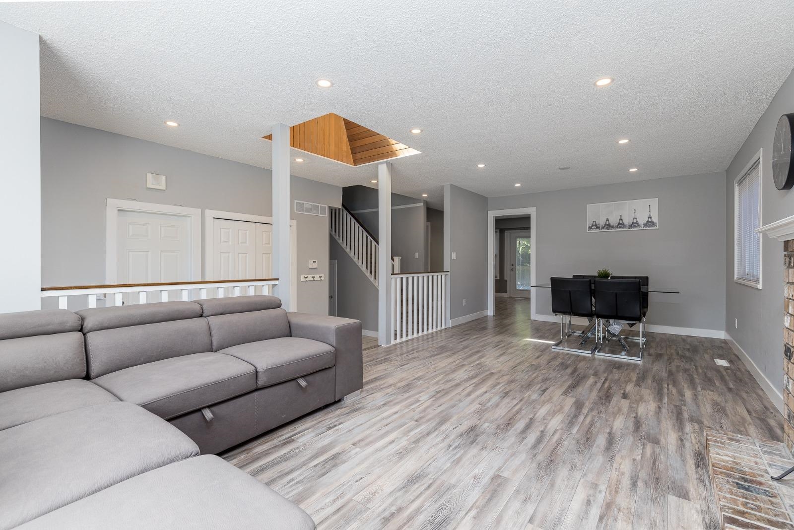 149a Street, Surrey, BC V3R 7V6