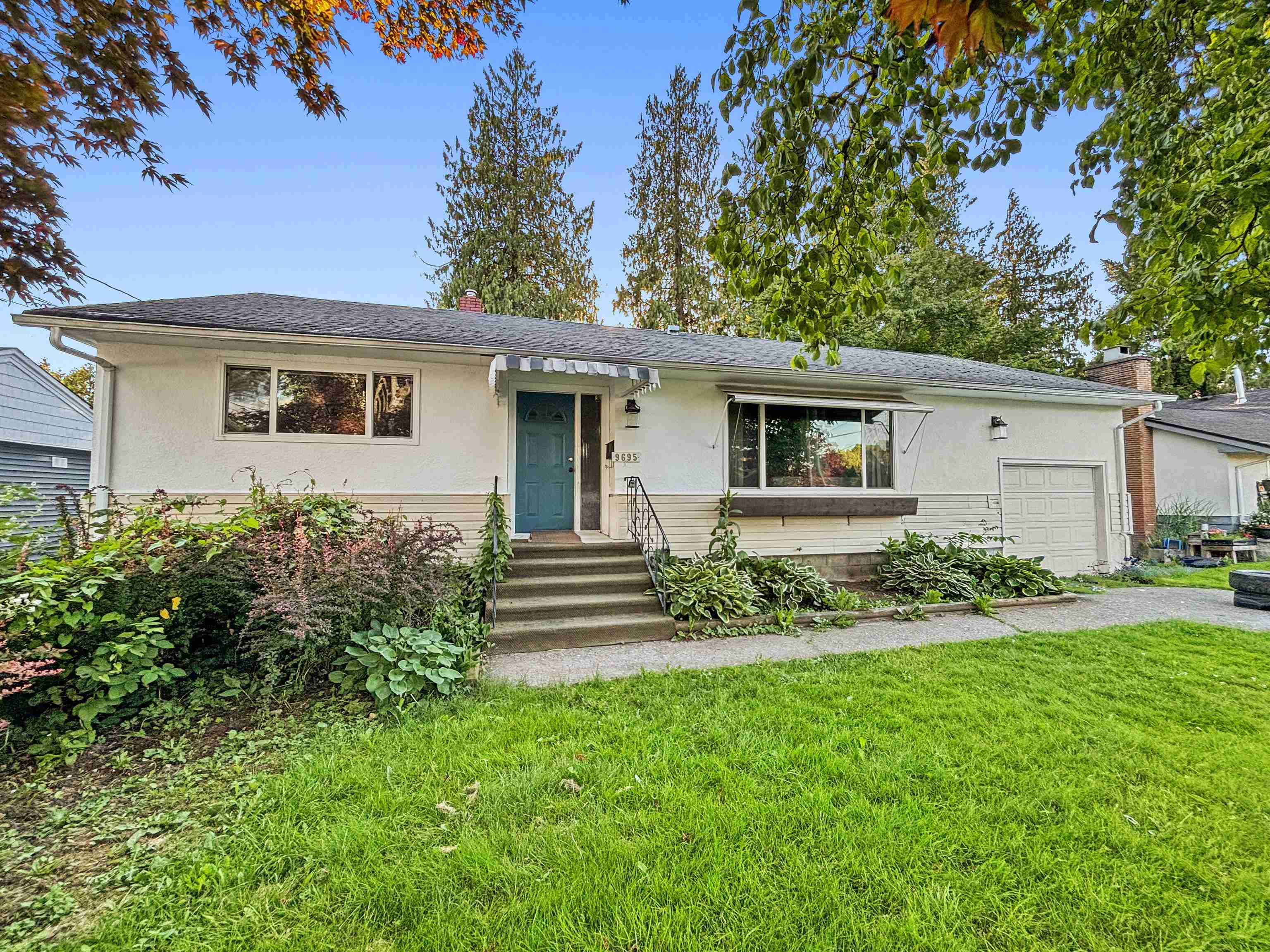 9695 Maurice Street, Chilliwack, BC V2P 5B8