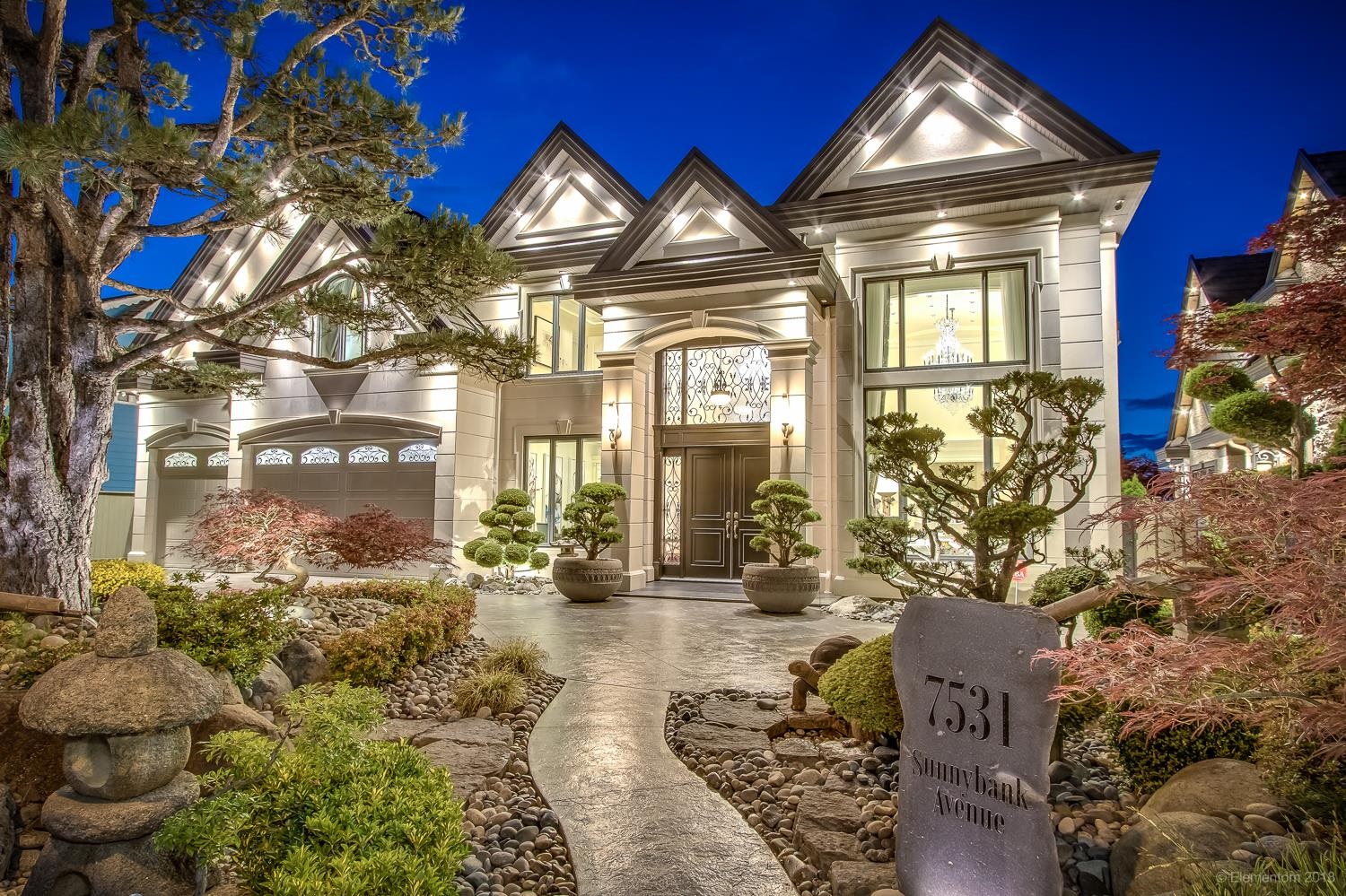 7531 Sunnybank Avenue, Richmond, BC V6Y 1G6