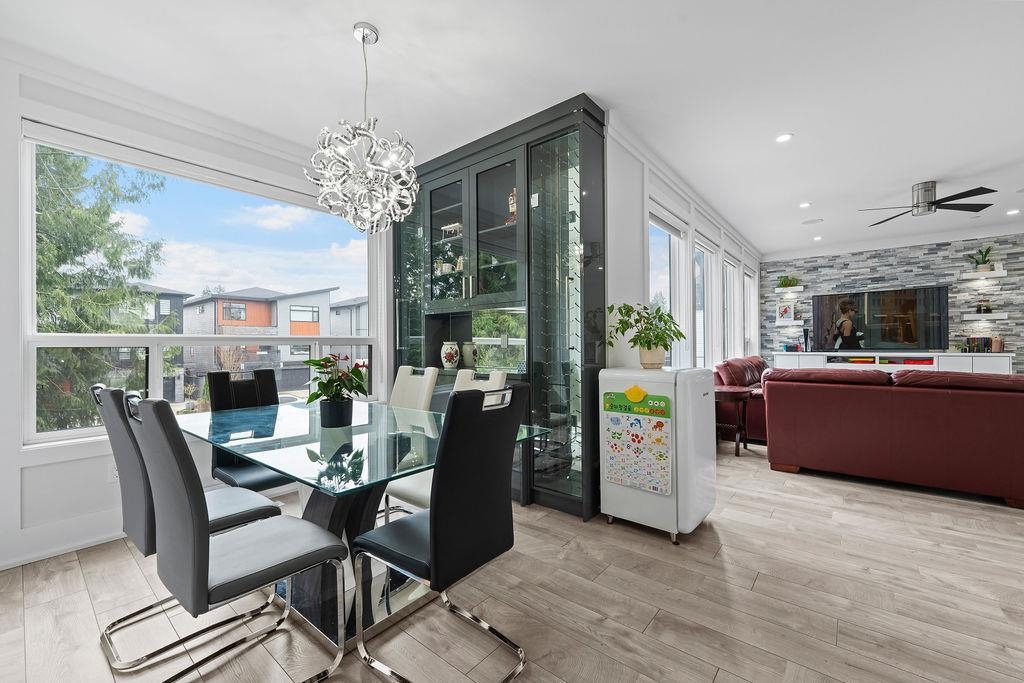 23079 Cliff Avenue, Maple Ridge, BC V2X 3L9