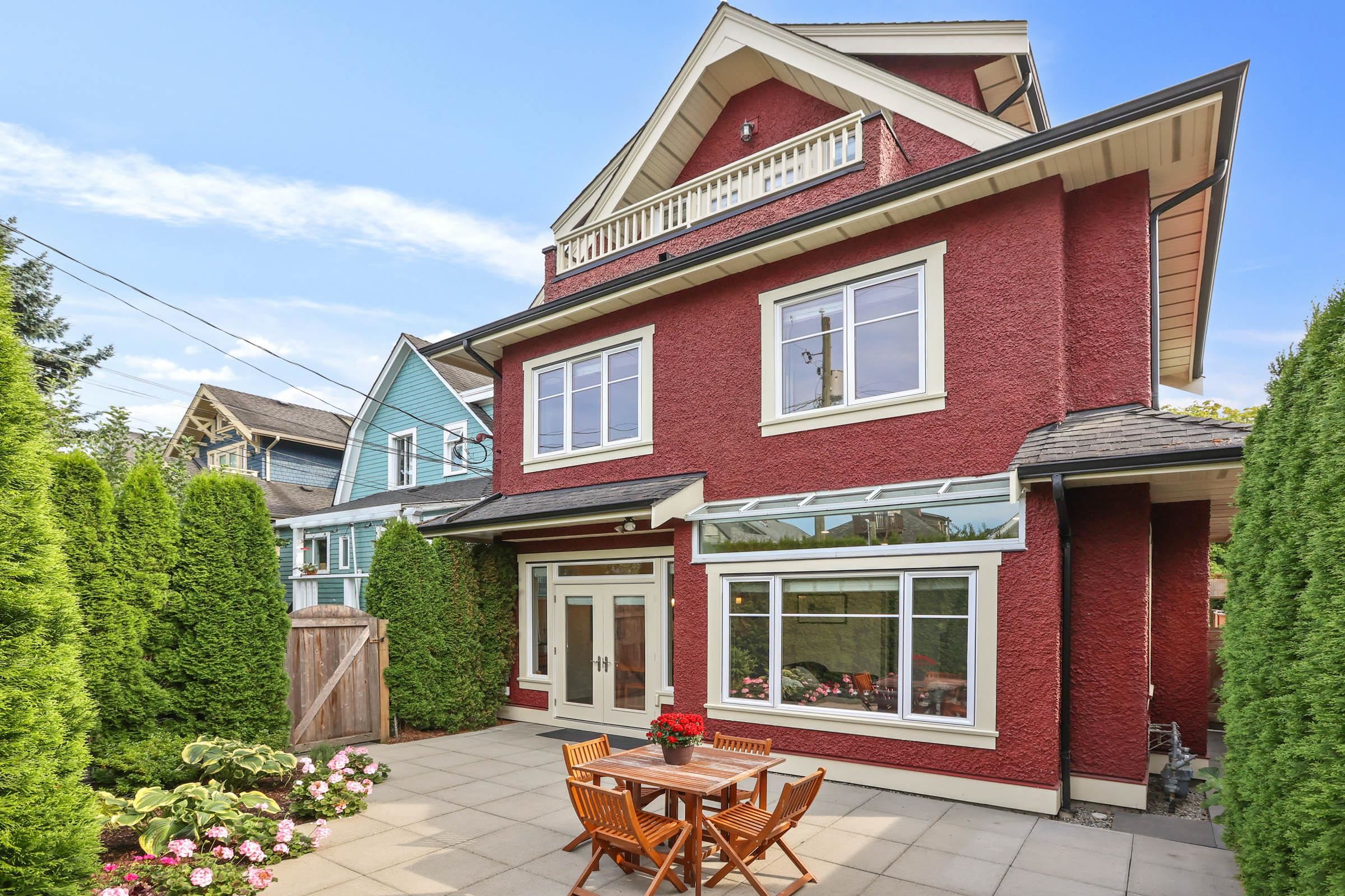 3487 West 2nd Avenue, Vancouver, BC V6R 1J3