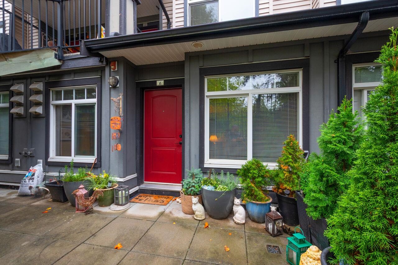 7428 14th Avenue #6, Burnaby, BC V3N 0C2