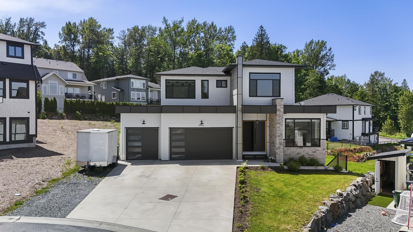 8462 Lily Place, Chilliwack, BC V4Z 0E5