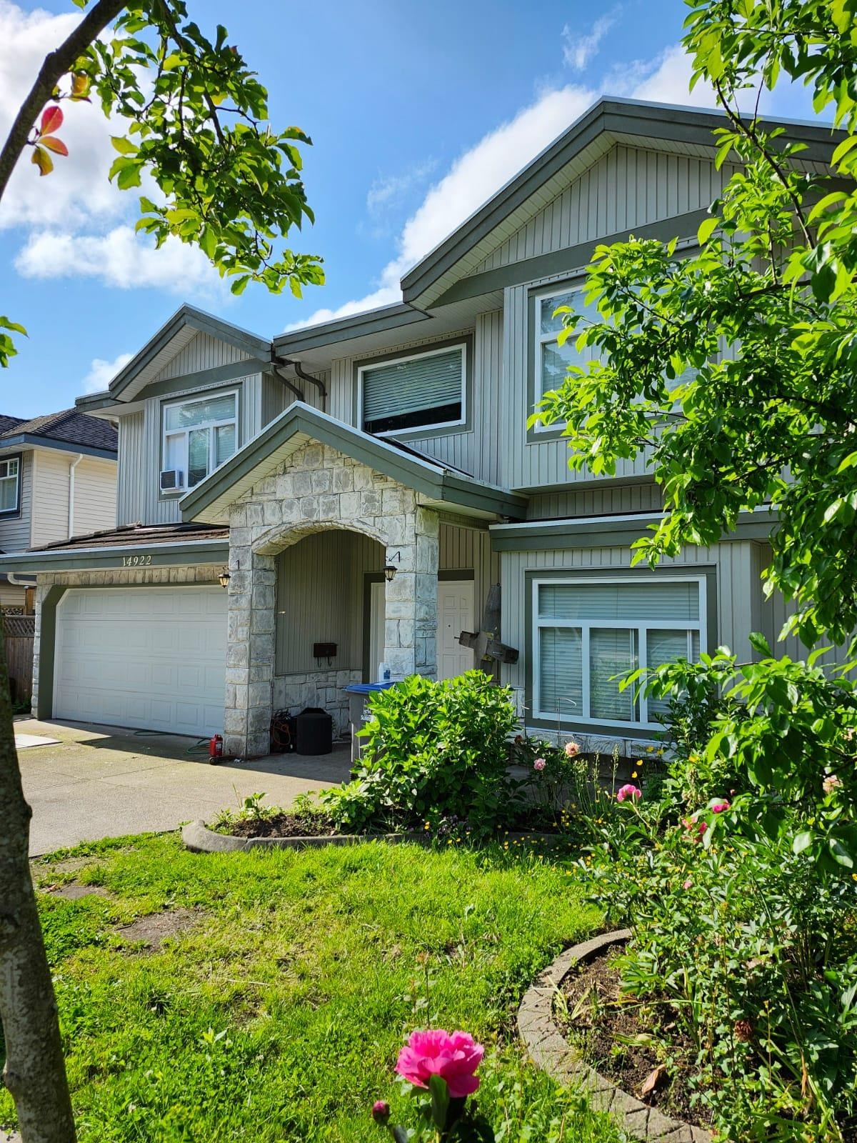 102a Avenue, Surrey, BC V3R 1K9