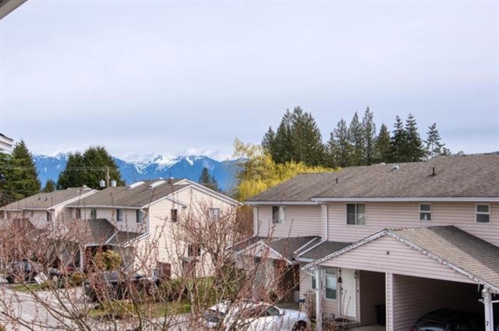 765 School Road #15, Gibsons, BC V0N 1V9