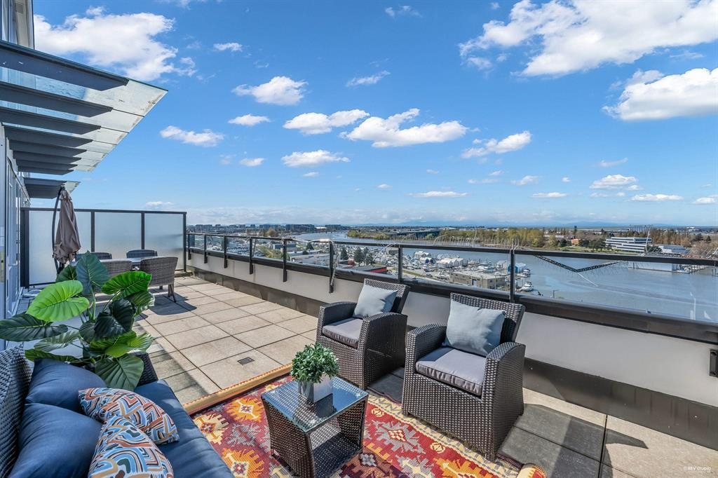 8155 Capstan Way #1600, Richmond, BC V6X 0V3