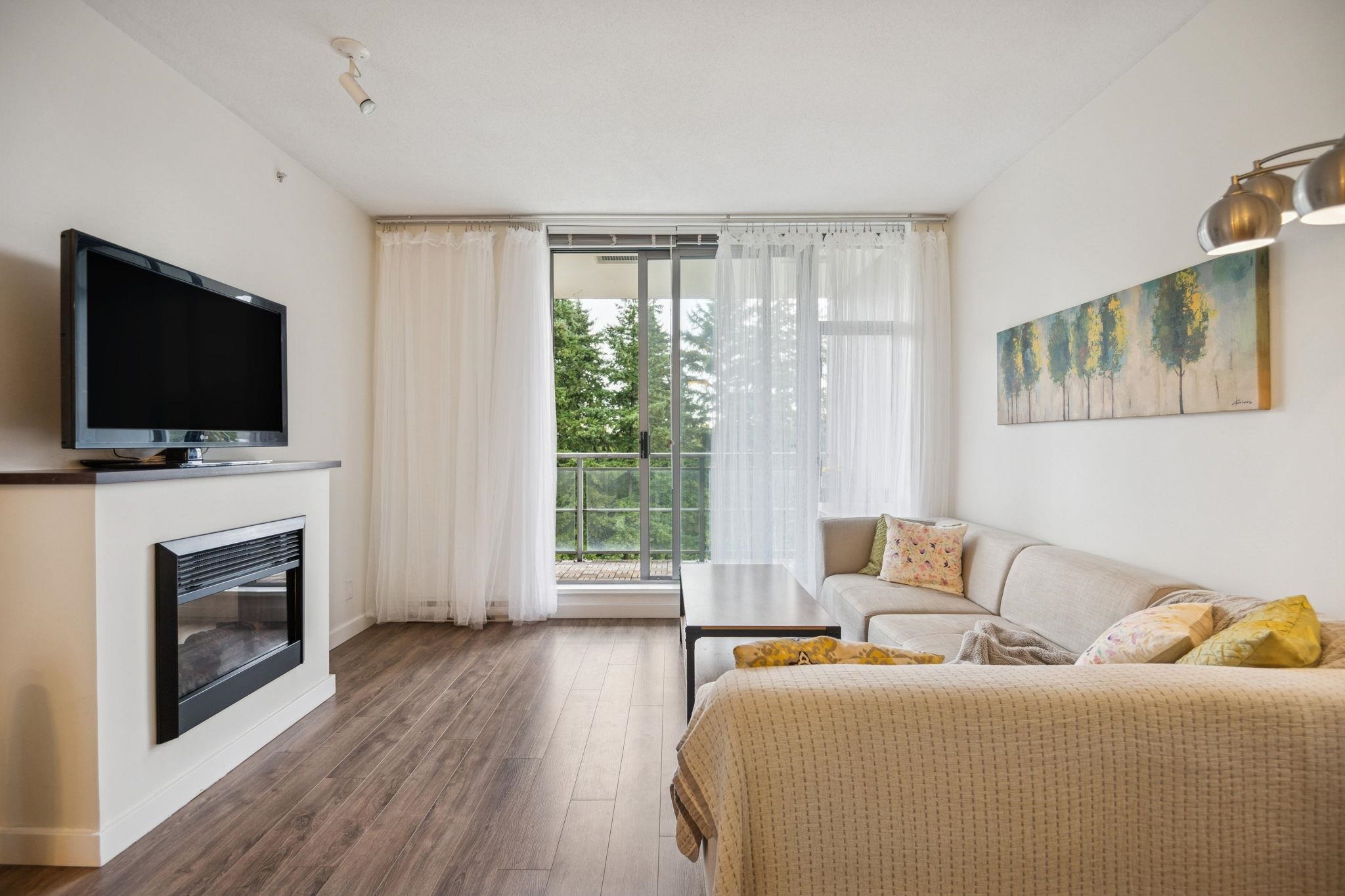 280 Ross Drive #1407, New Westminster, BC V3L 0C2