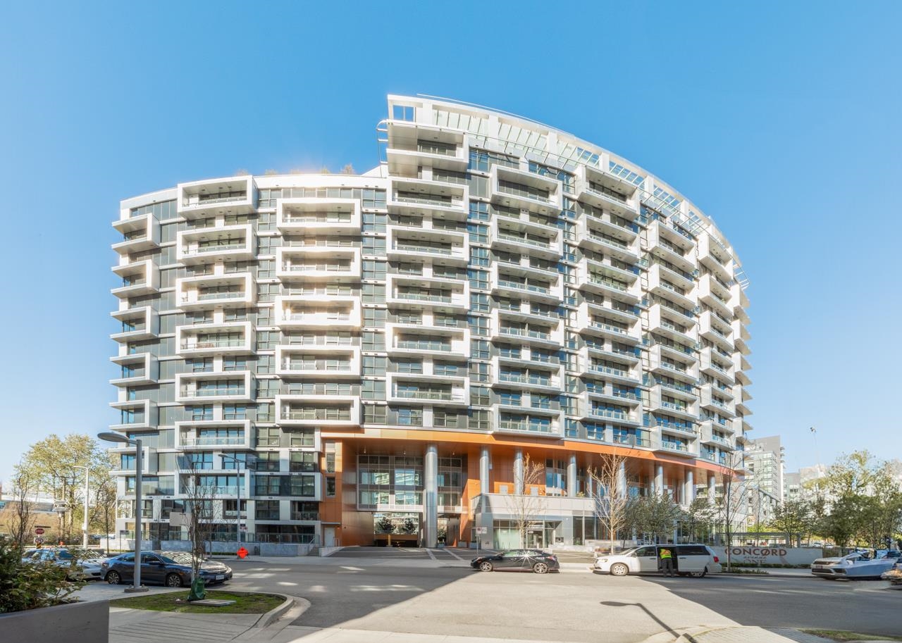1768 Cook Street #1517, Vancouver, BC V5Y 3J6