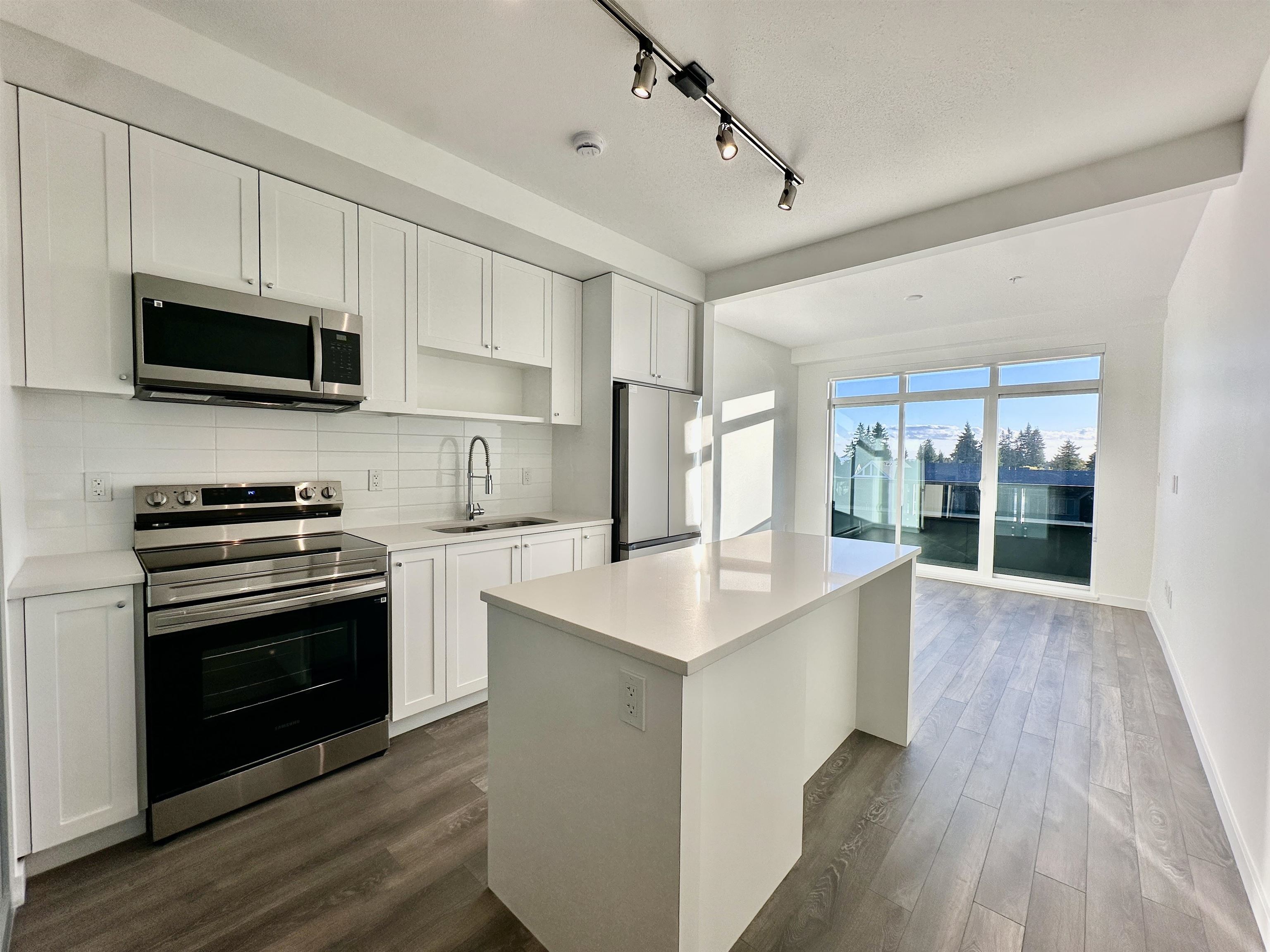 8509 158 St #428, Surrey, BC V4N 6Y6