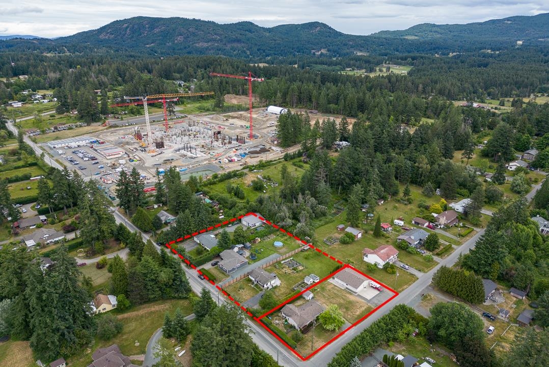 2851 Ortona Rd, North Cowichan, BC V9L 6B7