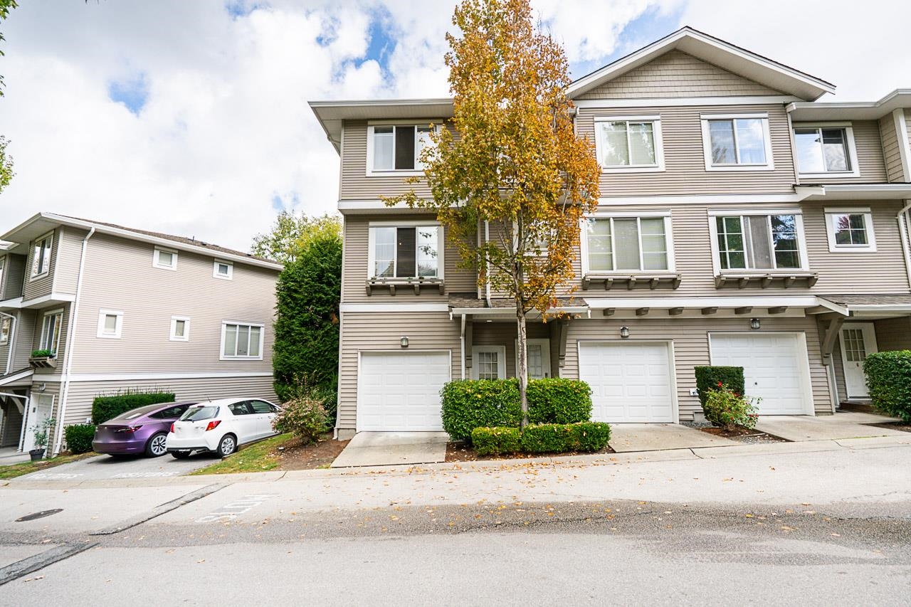 15155 62 A Avenue #9, Surrey, BC V3S 8A6